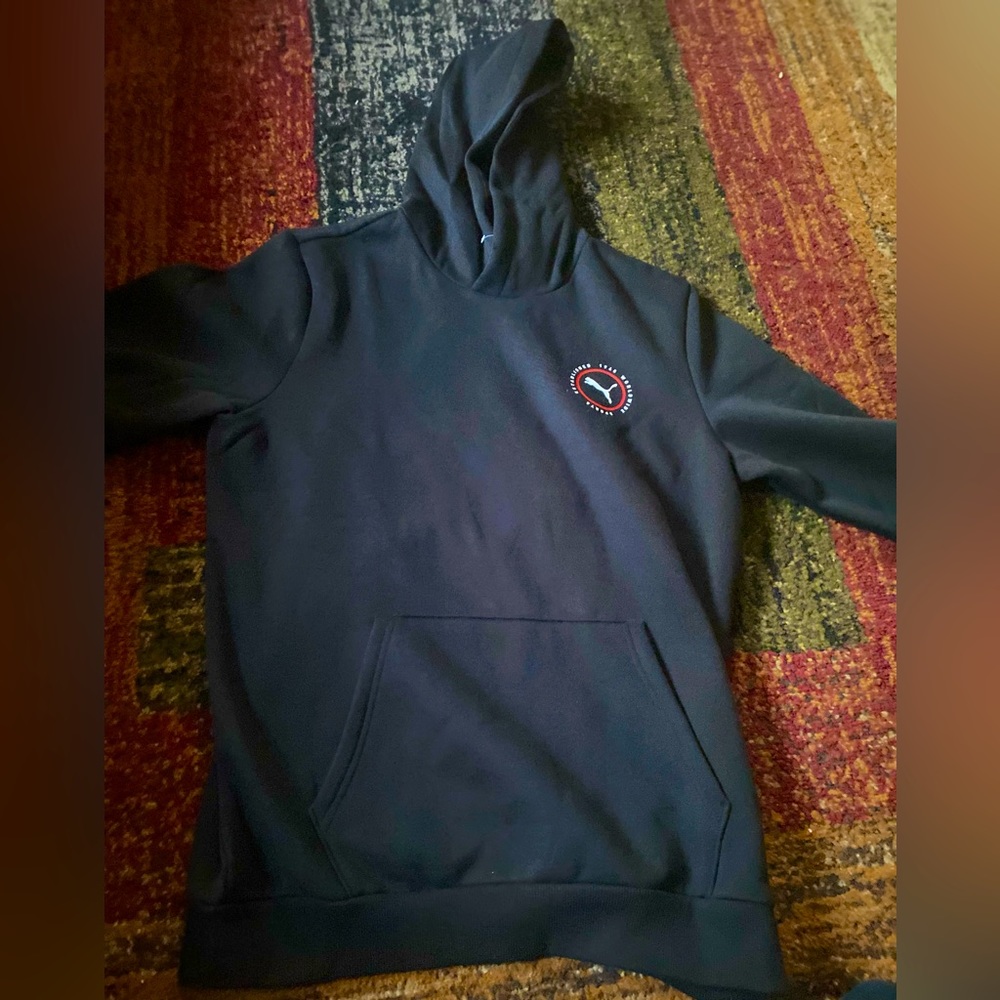 Medium Puma Hoodie.